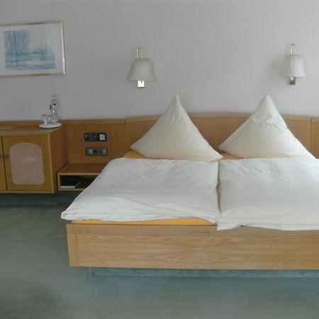 Waldhotel Tropfsteinhoehle Wiehl Dış mekan fotoğraf