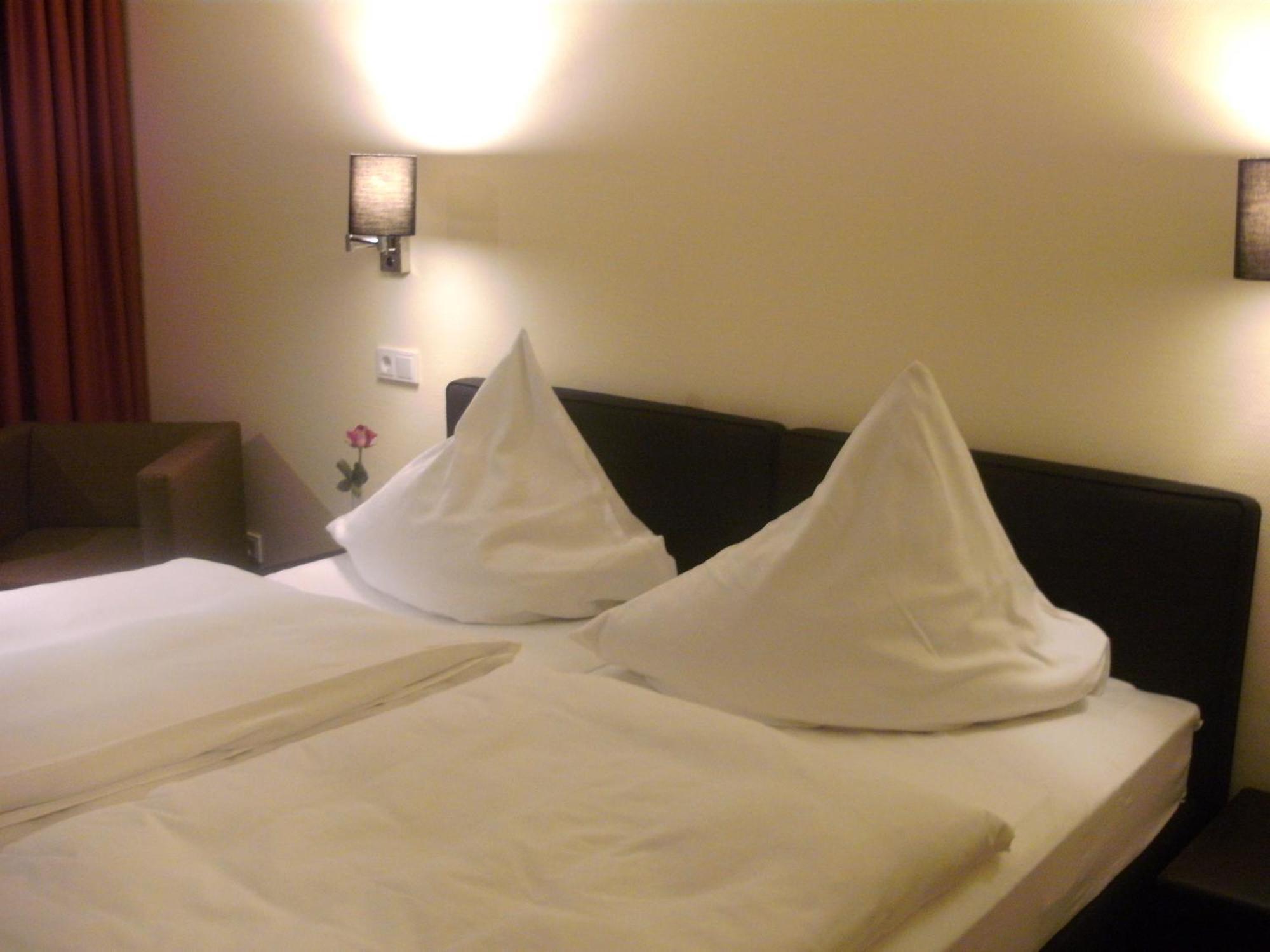 Waldhotel Tropfsteinhoehle Wiehl Dış mekan fotoğraf